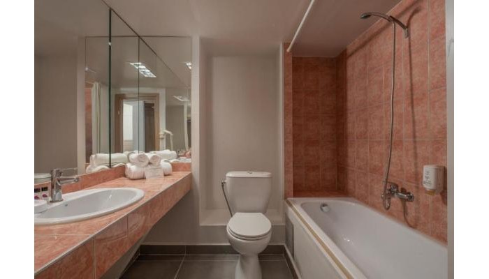 Hotel Kriopigi poza 14