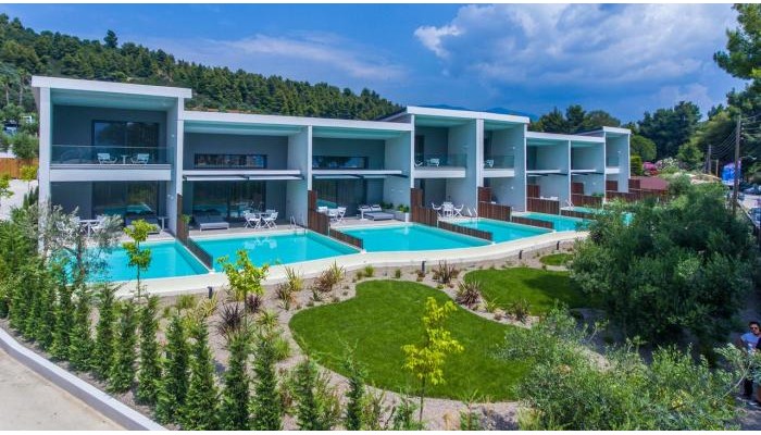 Hotel Lagomandra Beach & Suites poza 1