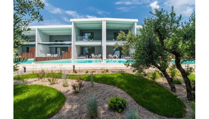 Hotel Lagomandra Beach & Suites poza 0