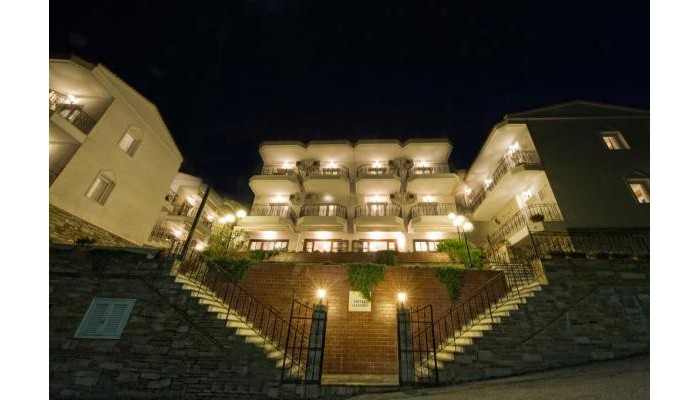 Lazaridis Luxury Apartments poza 0