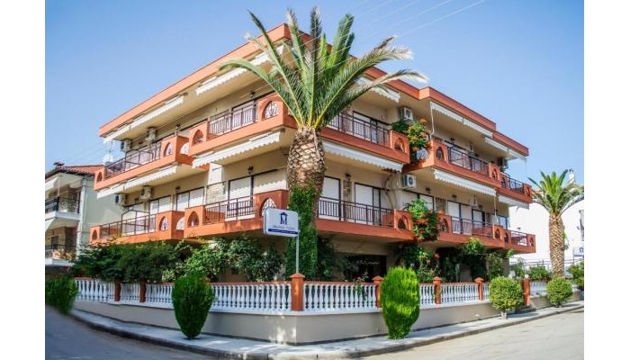 Milonas House Apartments poza 1