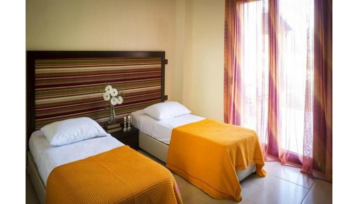 Hotel Nefeli Luxury Villas poza 7