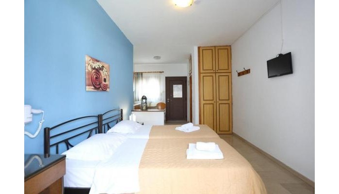 Pella House Studios & Apartments poza 5