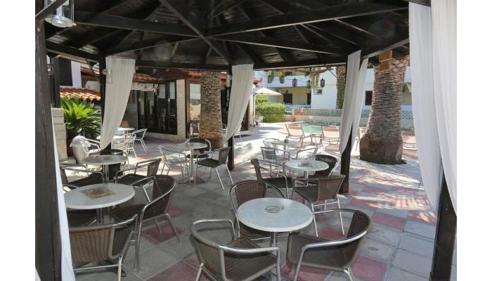 Pella House Studios & Apartments poza 14