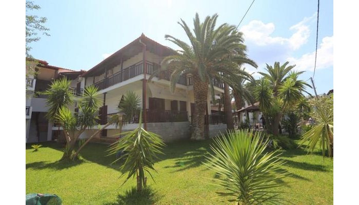 Pella House Studios & Apartments poza 1