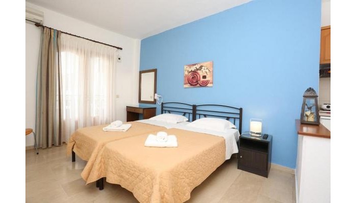 Pella House Studios & Apartments poza 2