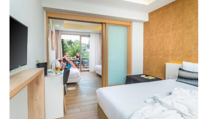 Poseidon Resort poza 5