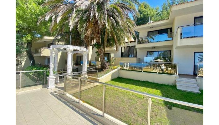 Hotel Rahoni Cronwell Park poza 1