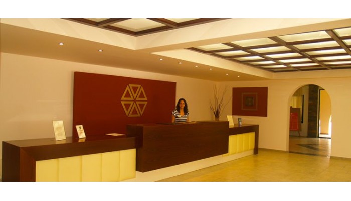 Village Mare poza 20