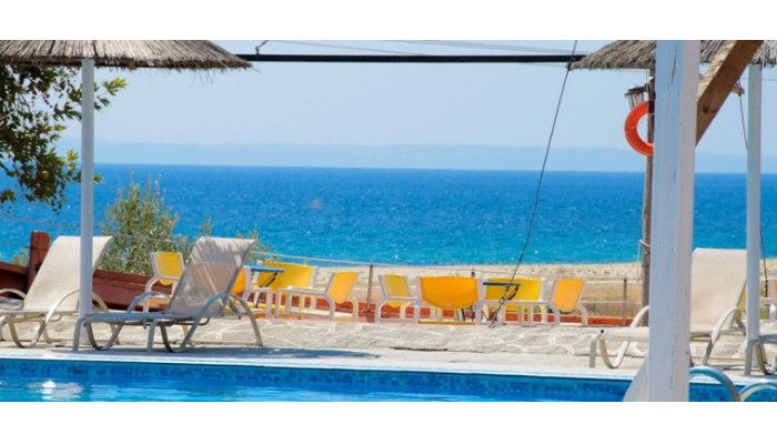 Village Mare poza 29