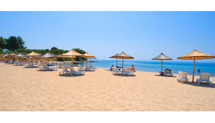 Village Mare poza 27