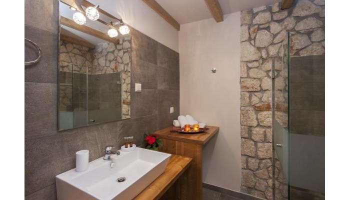 Anita Village poza 11