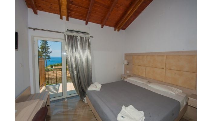 Blue Princess Beach Hotel & Suites poza 3