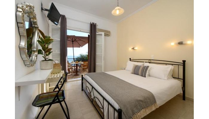 9 Muses Sea View Studios poza 4