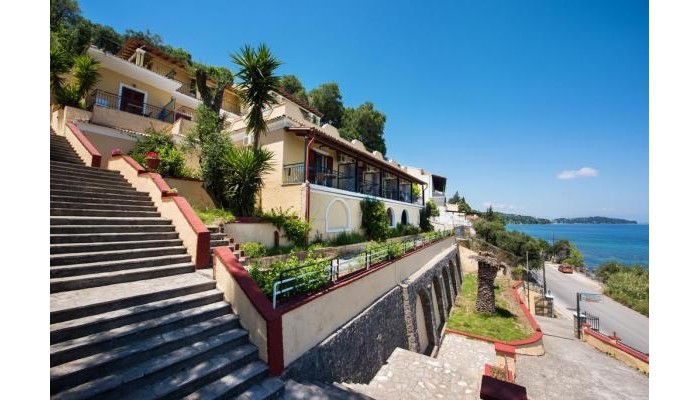 9 Muses Sea View Studios poza 0