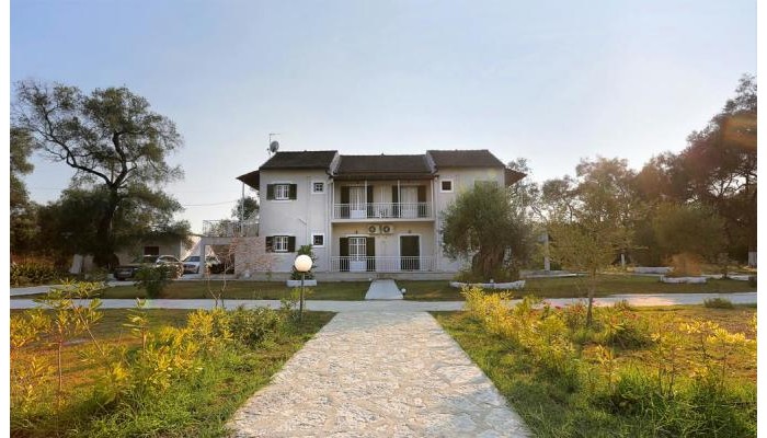 Alykes Family Resort poza 0