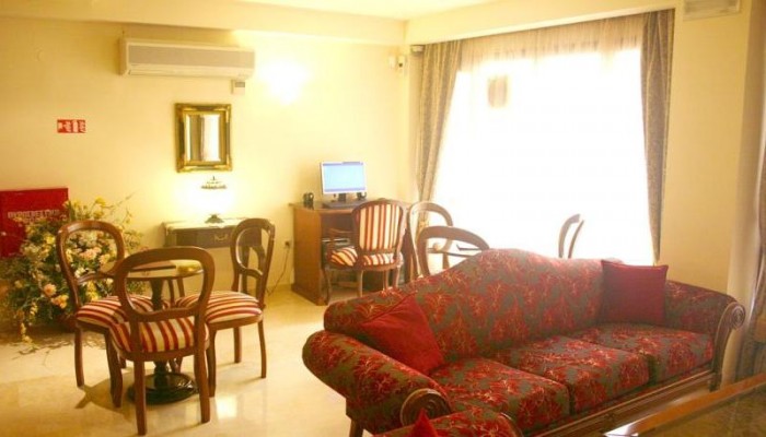 Hotel Arcadion poza 5