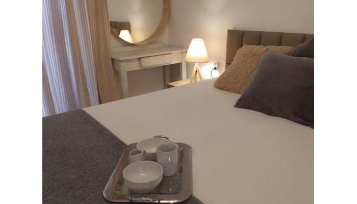 Aronis Apartments poza 4