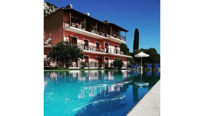 Aronis Apartments poza 0