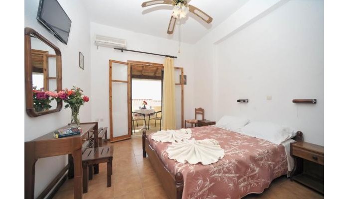 Hotel Bbb - Barbati Blick Bungalows poza 3