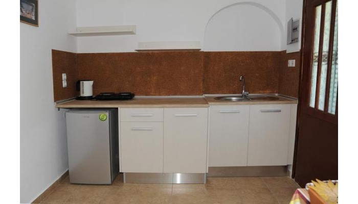 Captain's Studios & Apartments poza 9