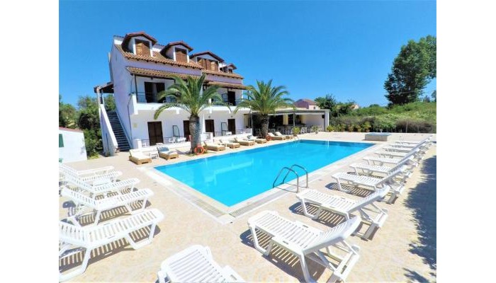 Captain's Studios & Apartments poza 1