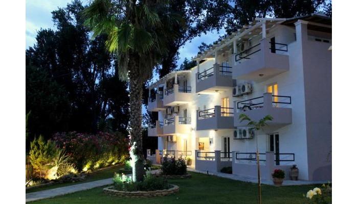 Hotel Cavos Beach House poza 1