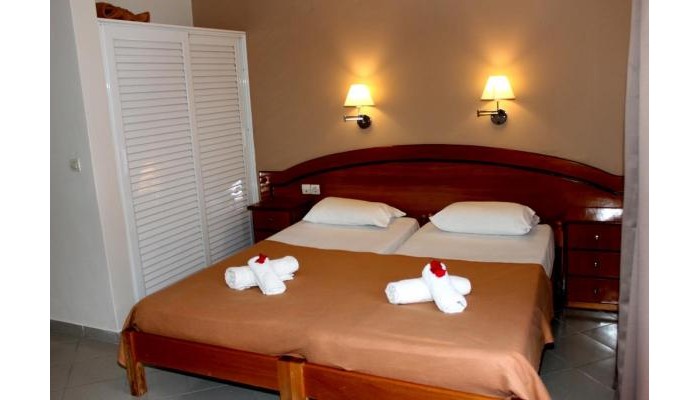 Hotel Cavos Beach House poza 9