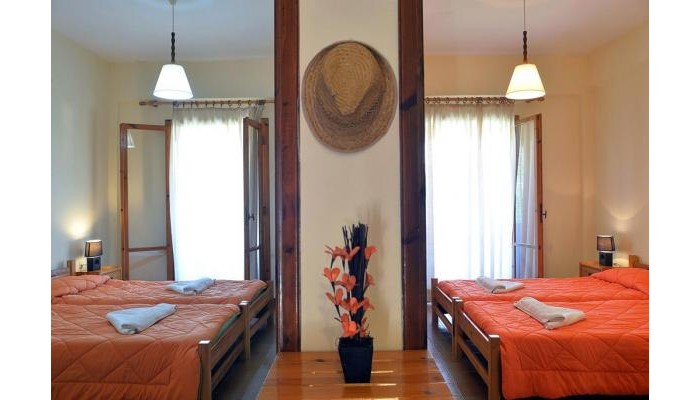 Harris Apartments poza 3