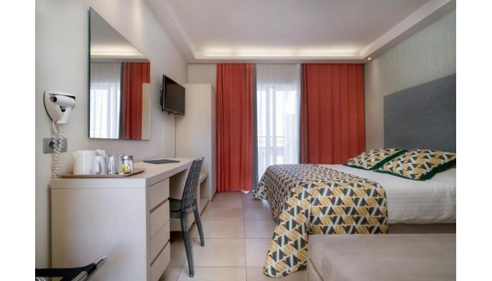 Hotel Mareblue Beach poza 2