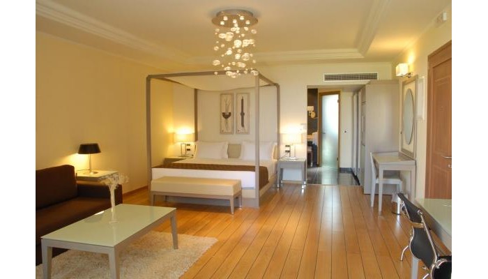 Restia Suites Exclusive Resort Corfu poza 9