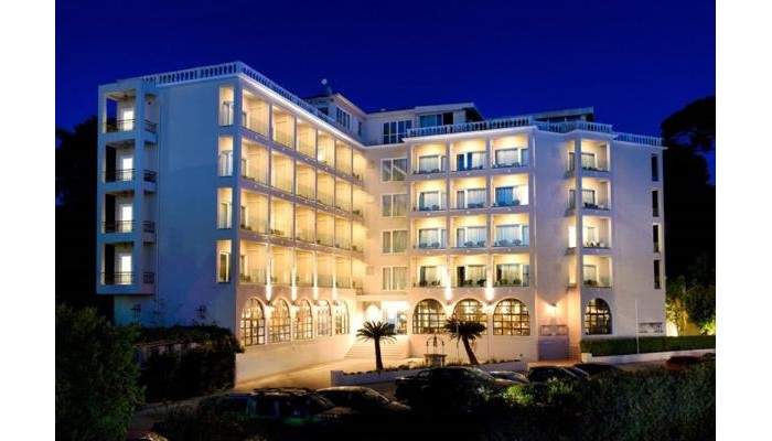 Hotel Royal Boutique poza 0