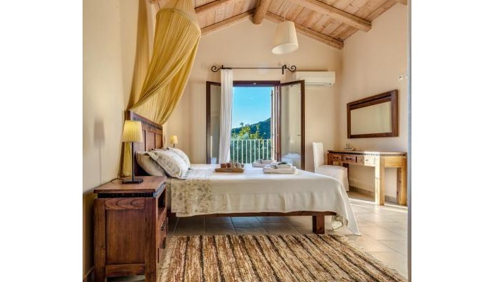 Mastrogiannis Villa Dafne poza 3