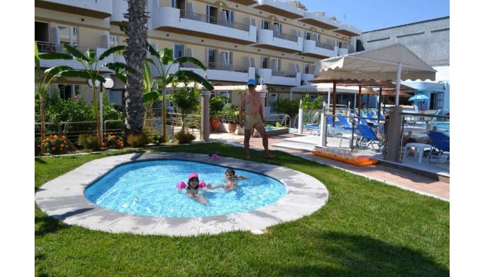 Astron Hotel poza 17