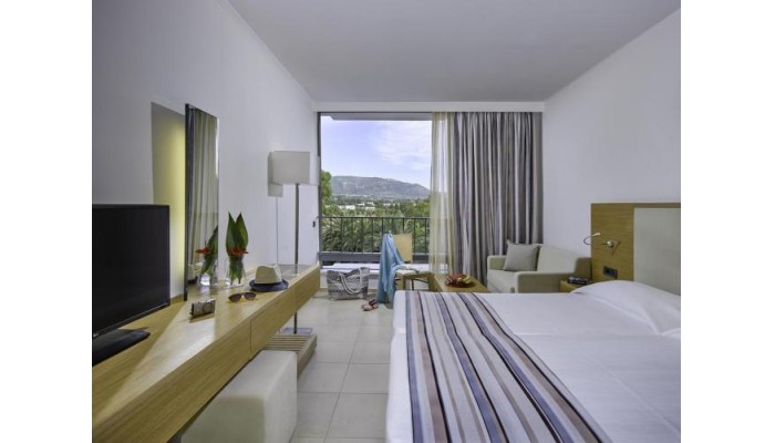 Caravia Beach Hotel poza 4