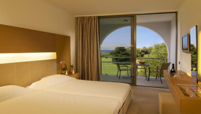 Caravia Beach Hotel poza 5