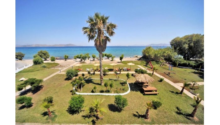 Byron Apartments poza 2