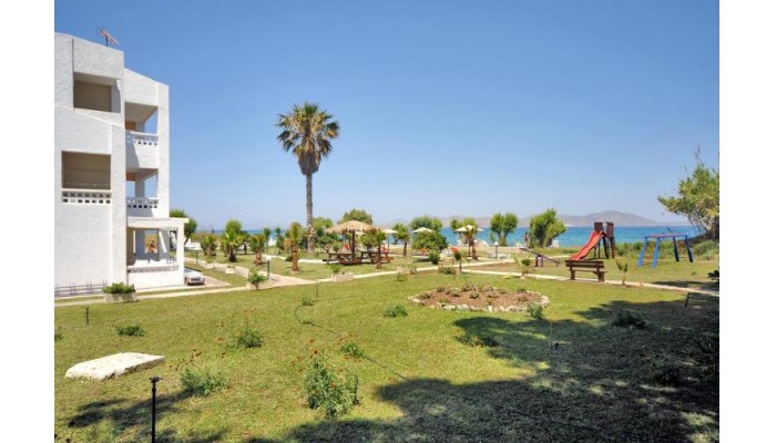 Byron Apartments poza 1