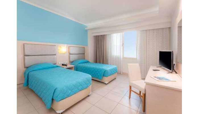 Hotel Grand Blue poza 2
