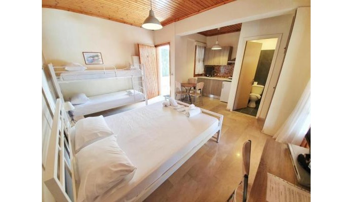 Alexaria Holidays Apartments poza 8