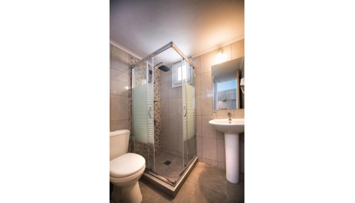 Christine Studios poza 9