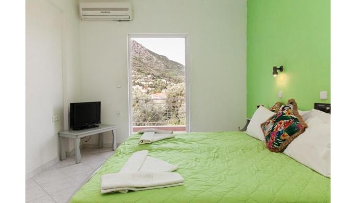 Dionysos Studio poza 9