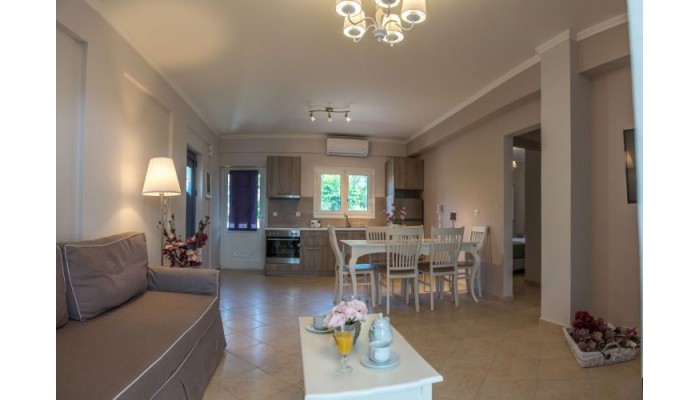 Elodia Apartments poza 1