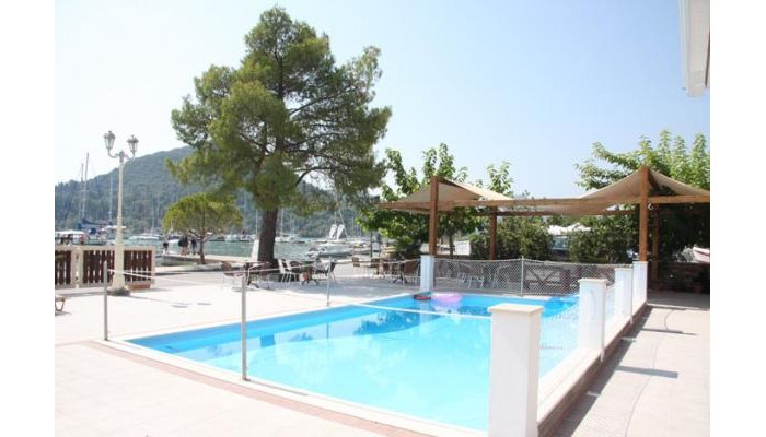 Nidri Bay Studio poza 5