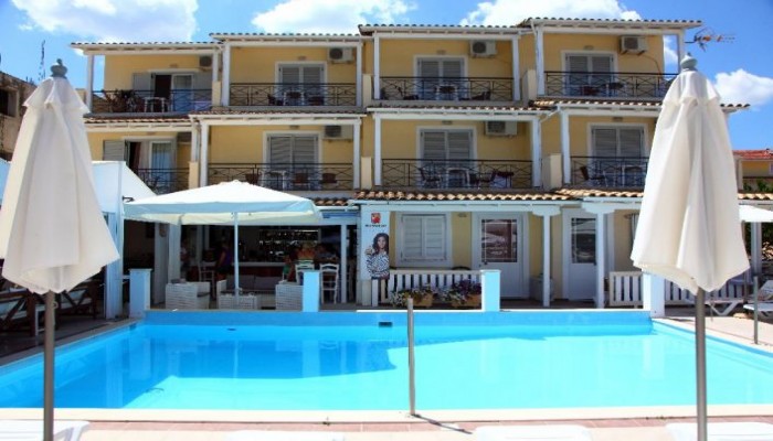 Nidri Bay Studio poza 0