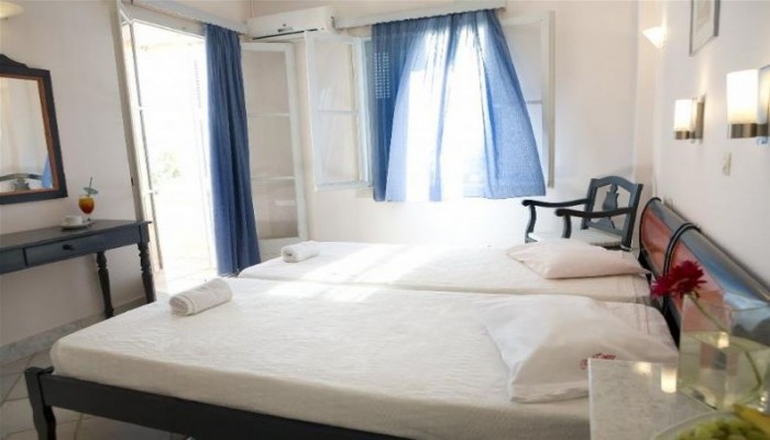 Hotel Red Tower poza 5