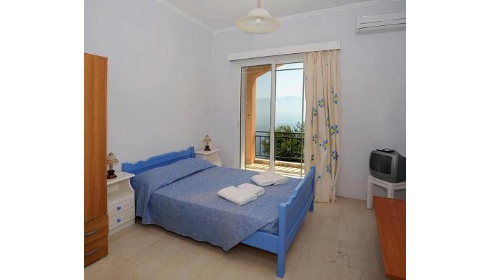 Villa Magemenou poza 2