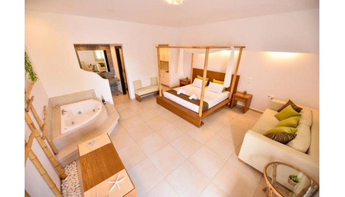 Hotel Queen Boutique Suites poza 7