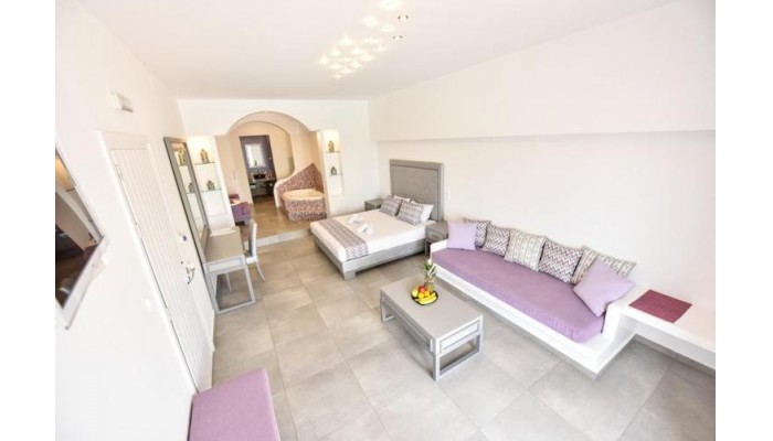 Hotel Queen Boutique Suites poza 10