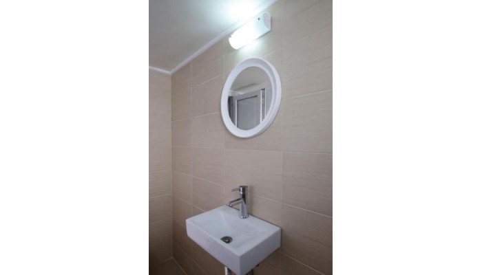 Chris Luxury Apartments poza 12